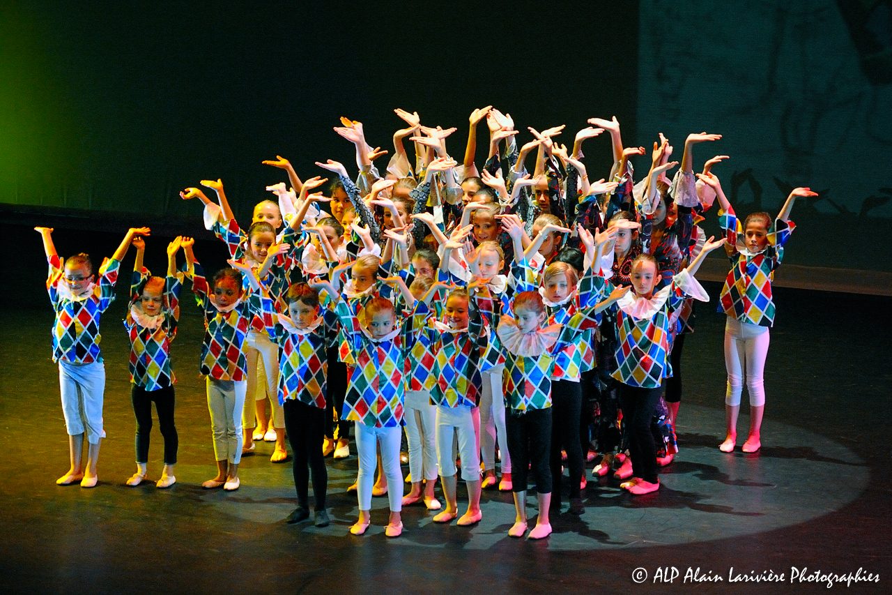 Spectacle chorégraphique à Fleury-les-Aubrais 25-06-2011