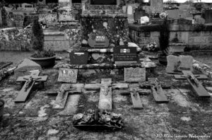 Les tombes de l'oubli : Multi Christ -69SN&B-